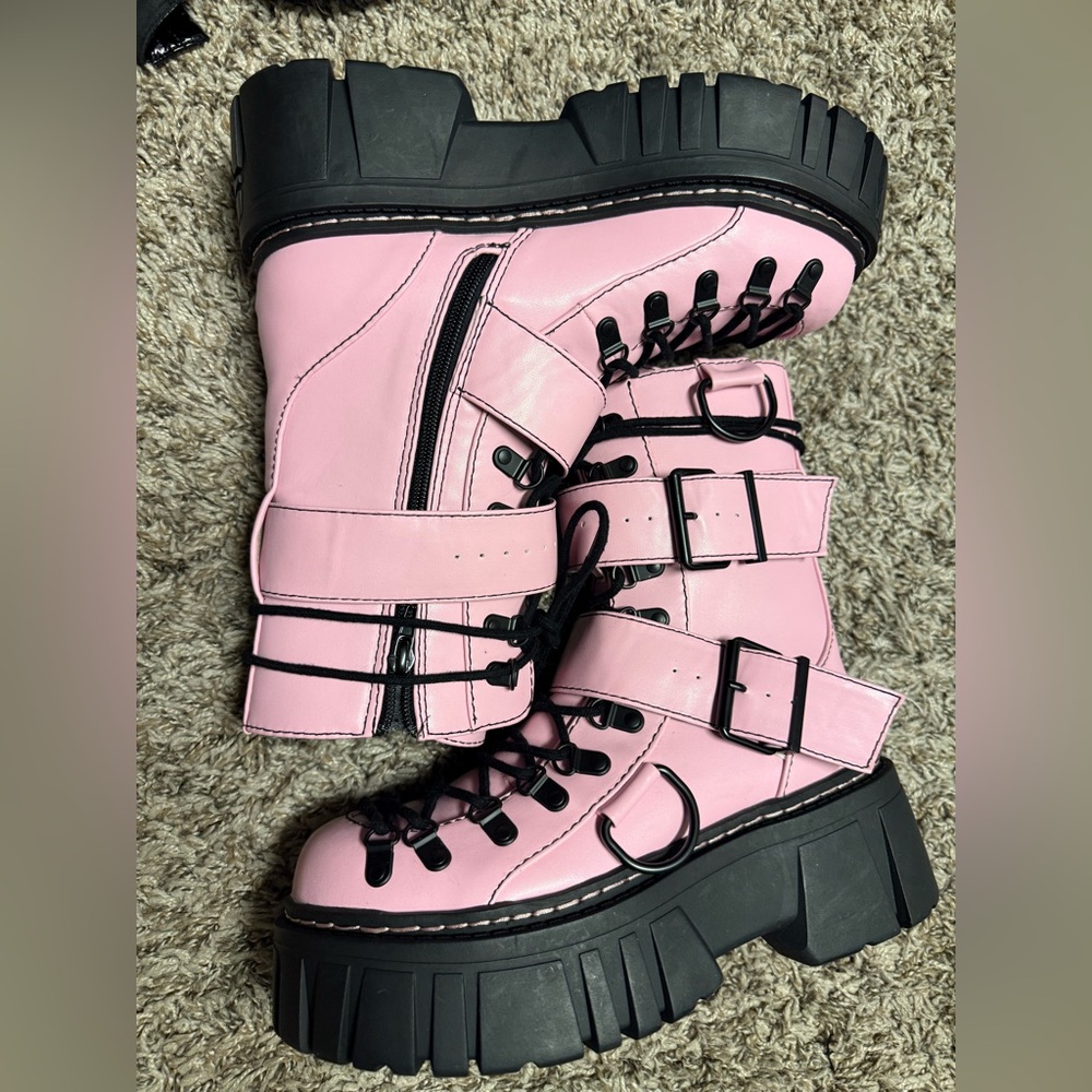 Pastel baby bubblegum pink lace up dollskill boots Combat Traitors
